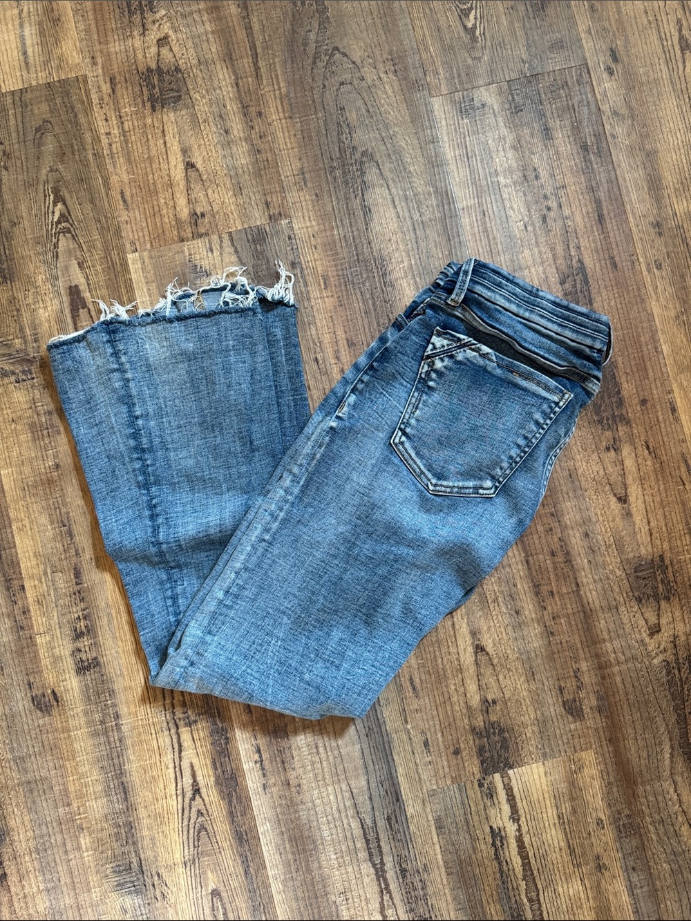 Buckle Medium Blue Frayed Hem Bootcut Jeans